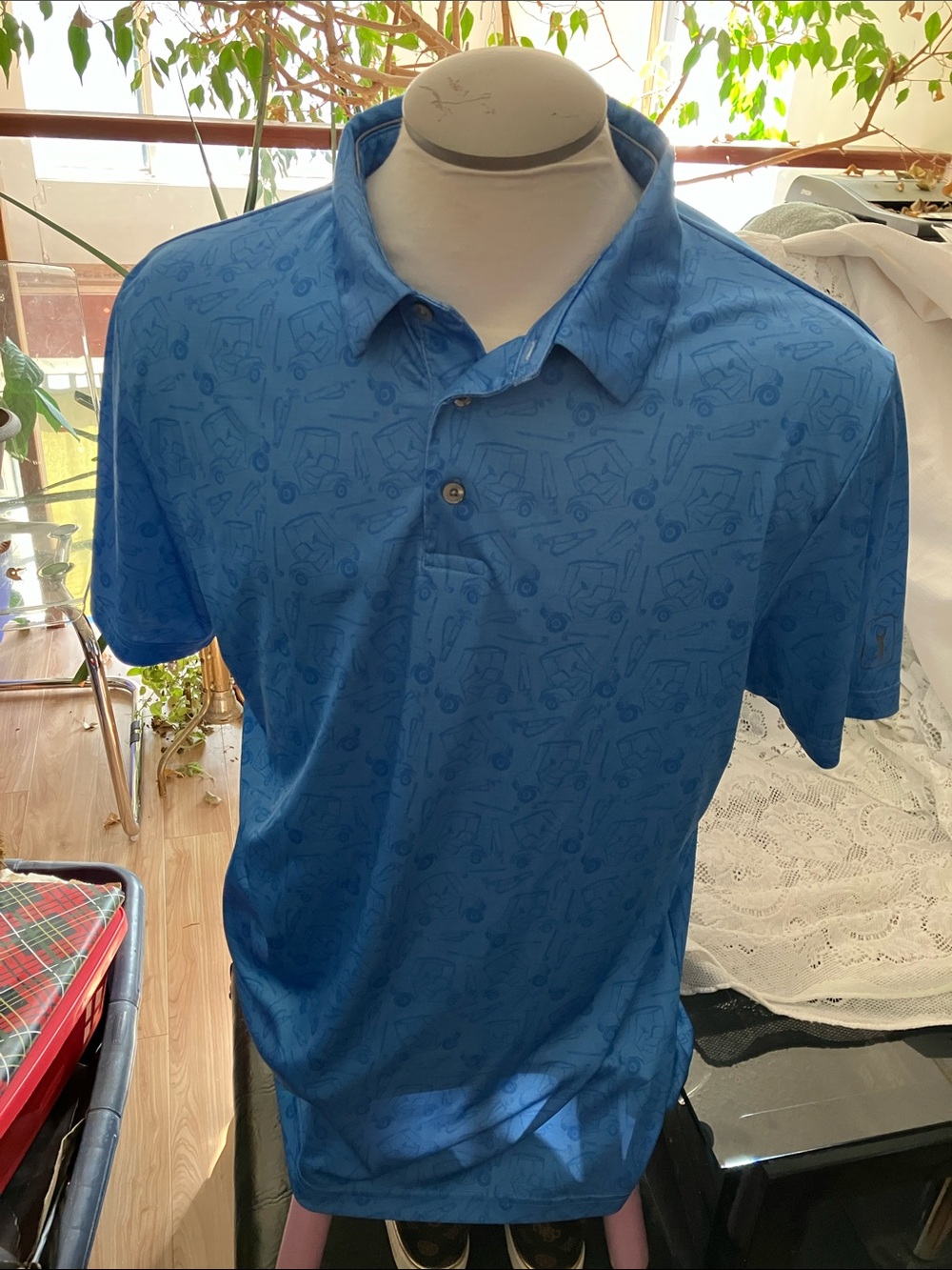 PGA Tour Men's Bright Blue Golf Polo with Subtle Print
